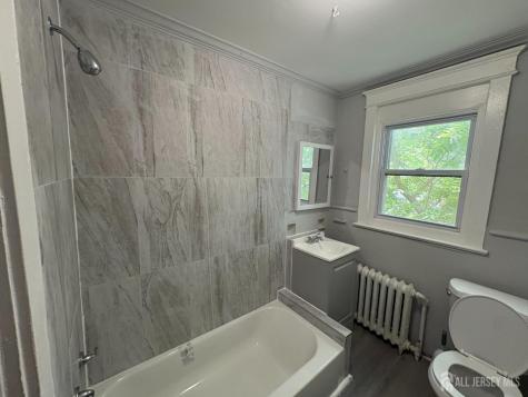 868 Parkside Avenue Trenton NJ 08618
