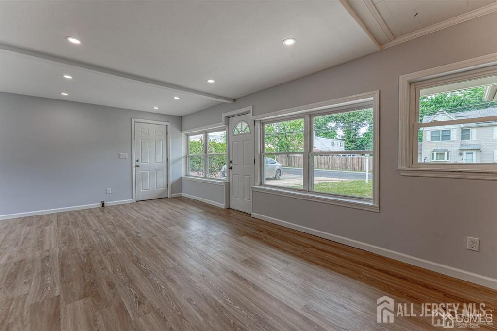 3 Pillar Drive Sayreville NJ 08879