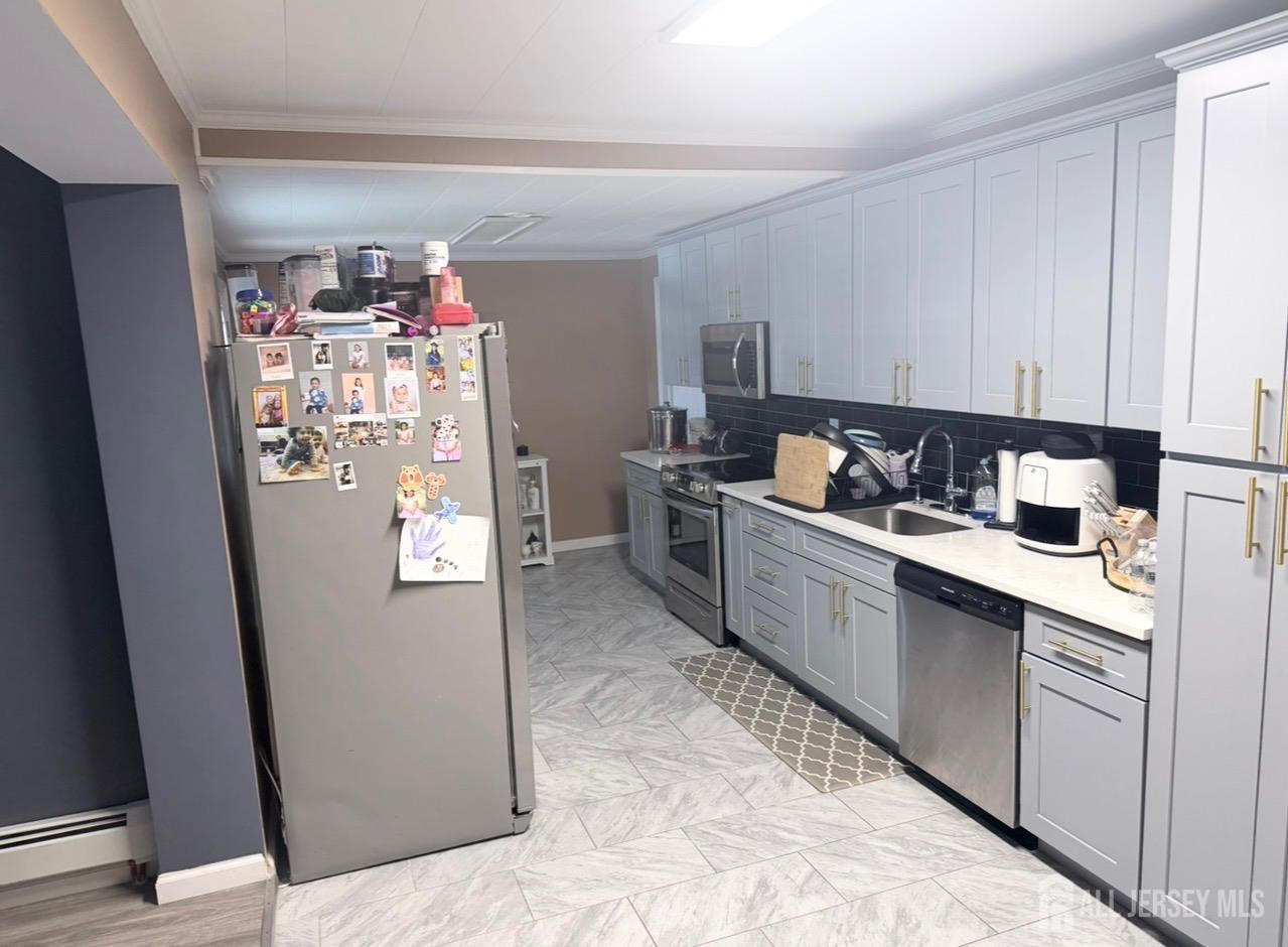 3 Pillar Drive Sayreville NJ 08879