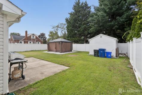 531 Manor Road Beverly NJ 08010