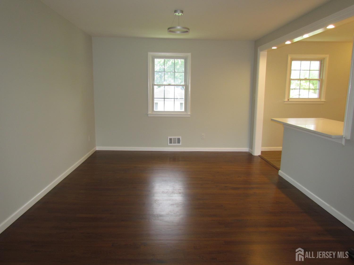 5284 Deborah Drive Piscataway NJ 08854