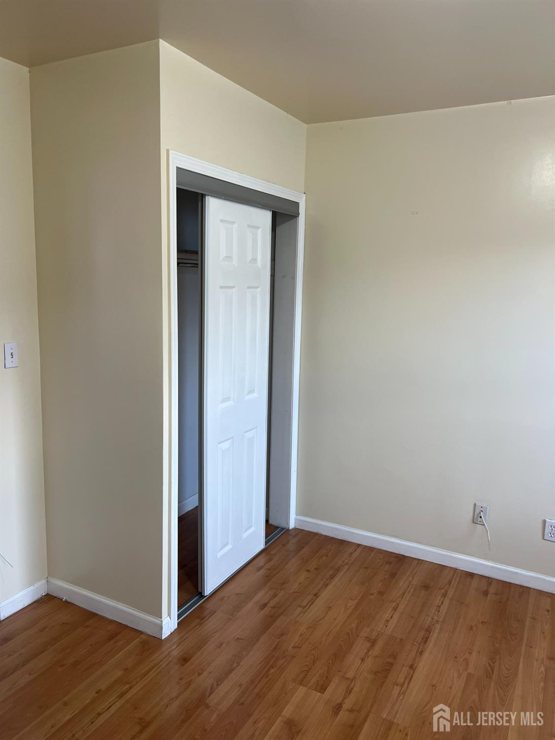 44 High Street New Brunswick NJ 08901