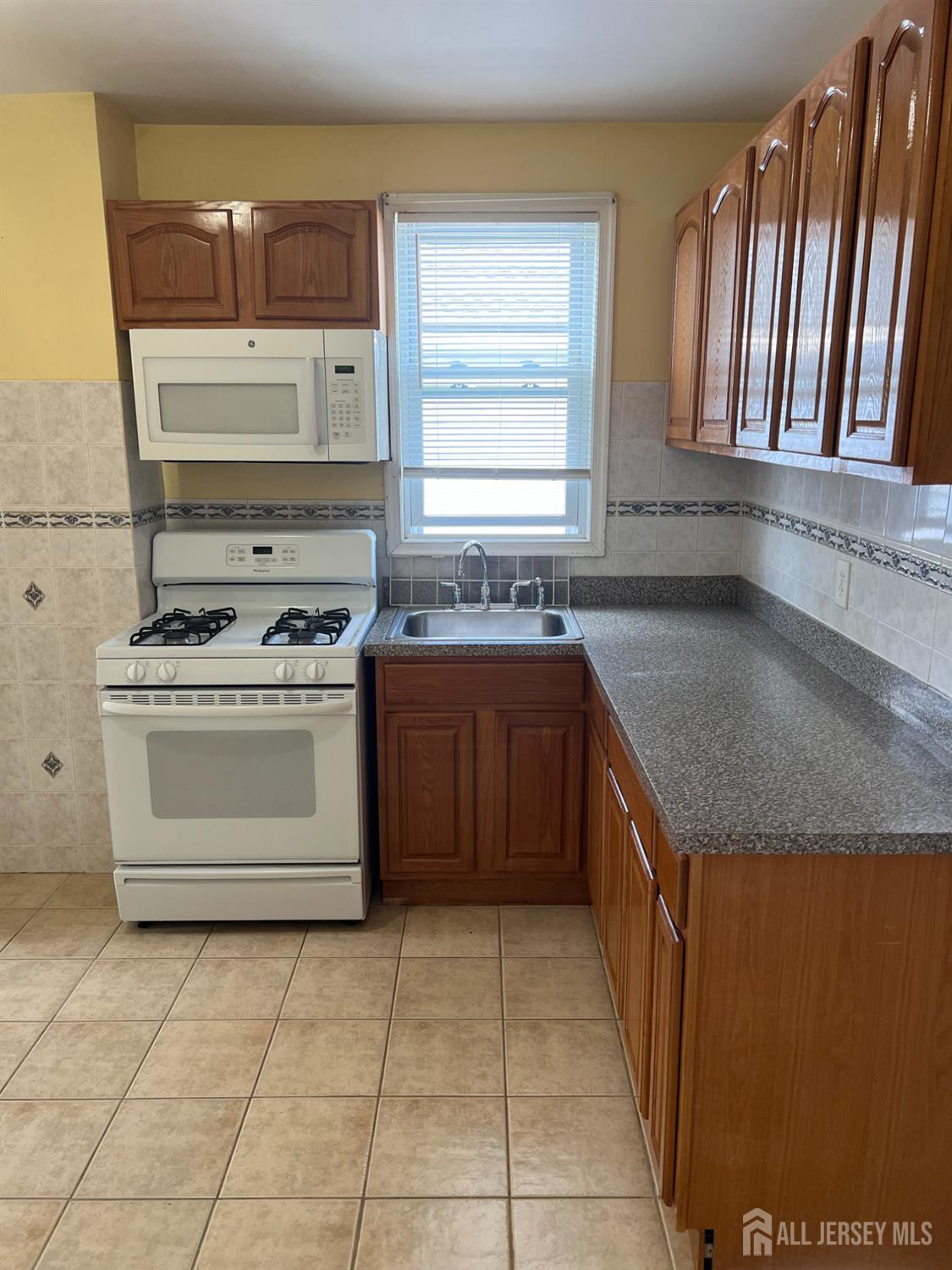 44 High Street New Brunswick NJ 08901