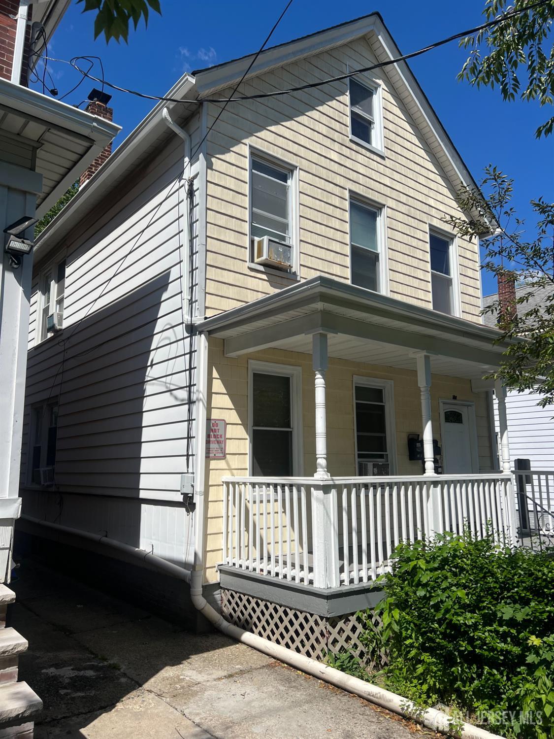 44 High Street New Brunswick NJ 08901