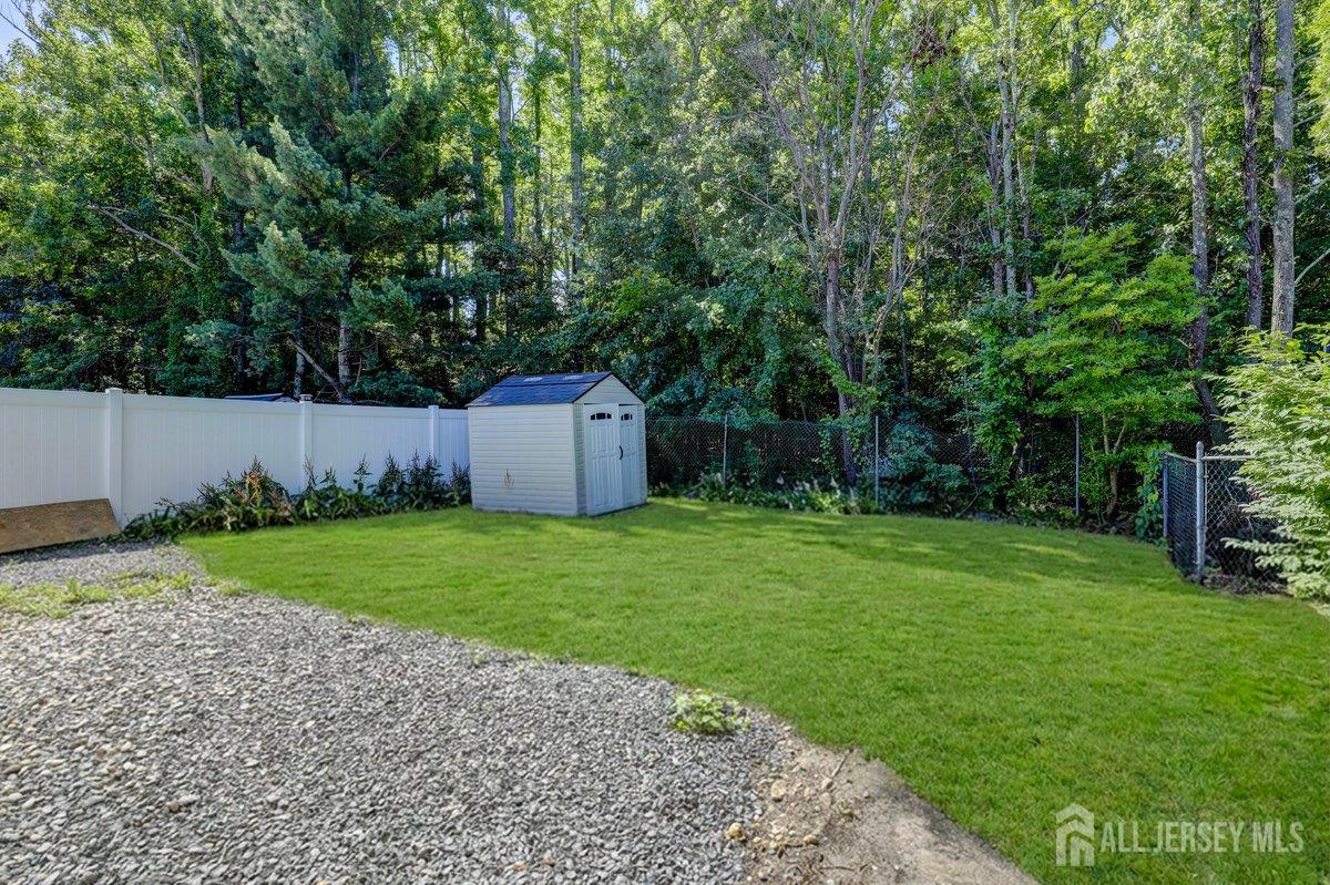 35 Deer Way Manalapan NJ 07726