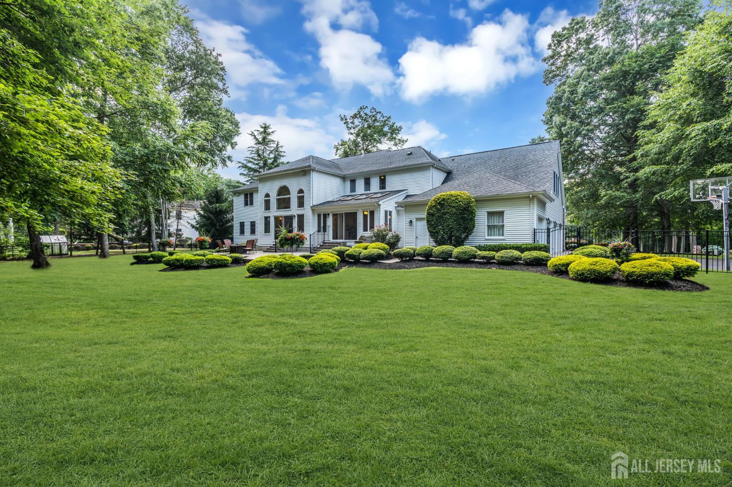 15 Harmony Lane South Brunswick NJ 08852
