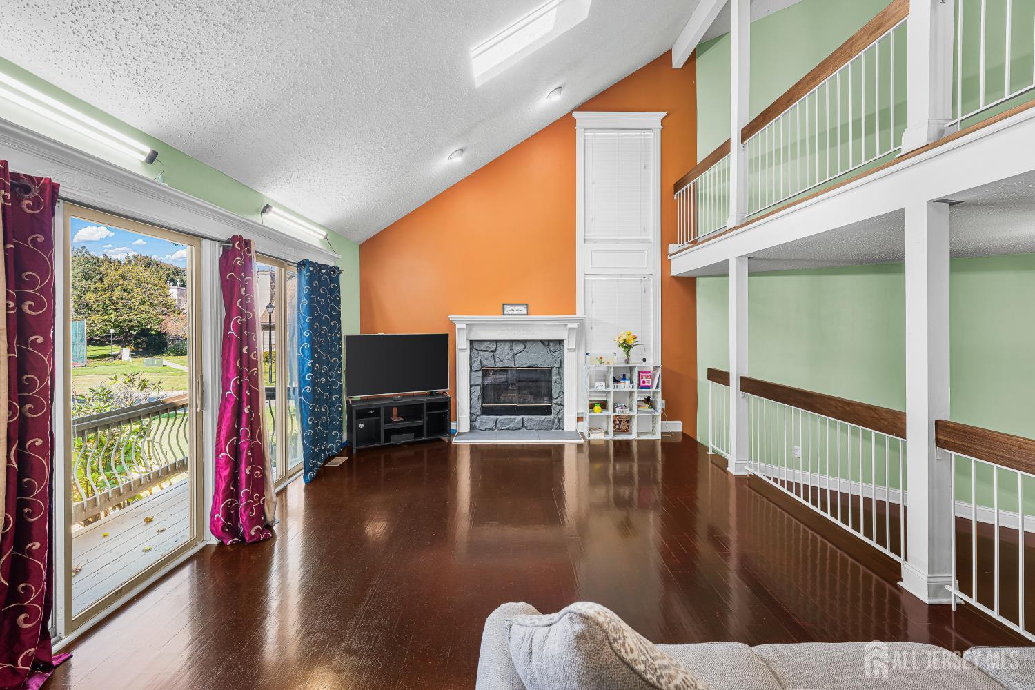 53 Denise Drive Edison NJ 08820