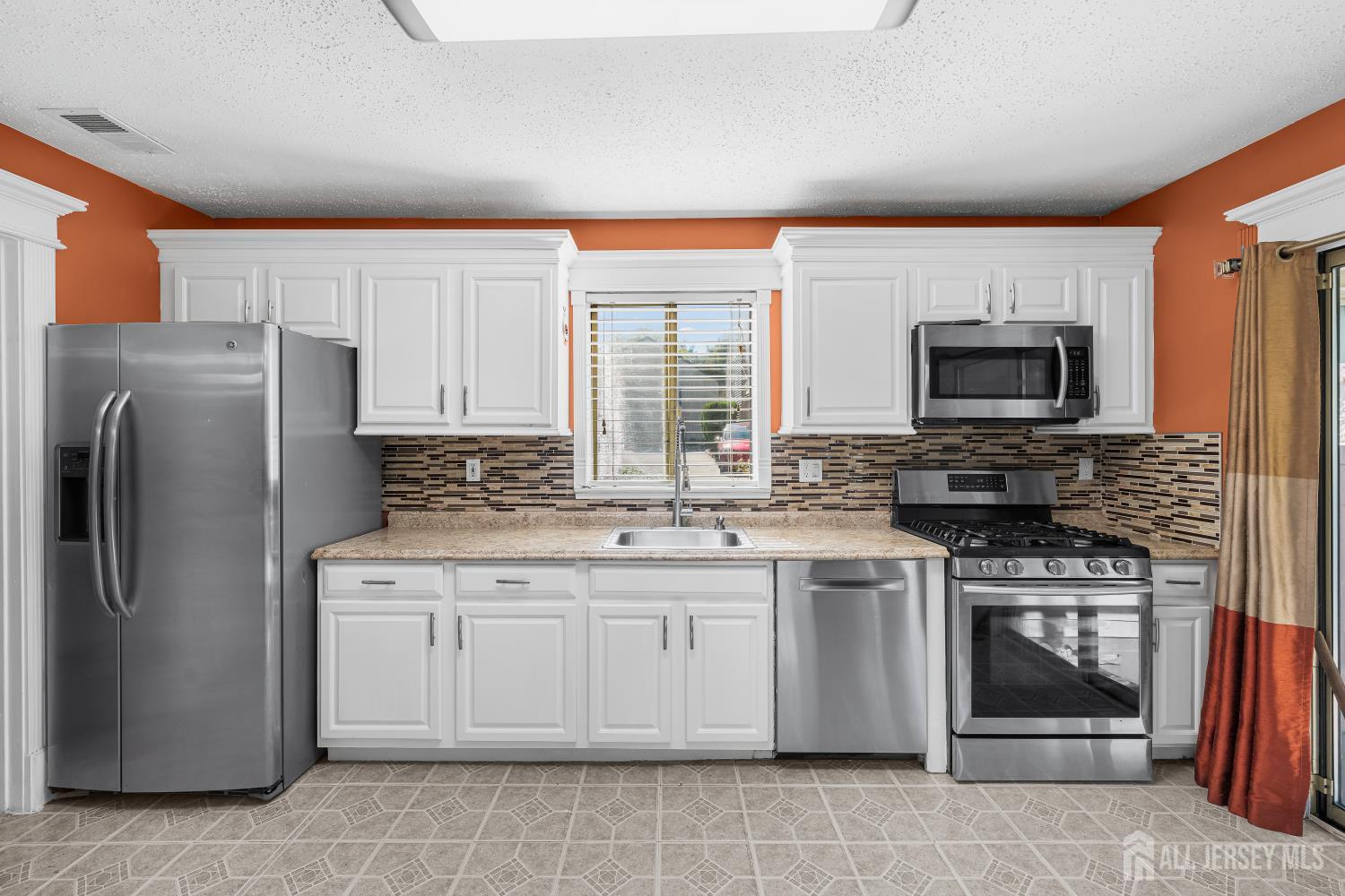 53 Denise Drive Edison NJ 08820