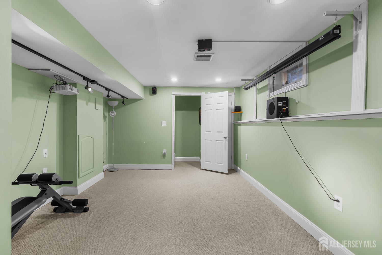53 Denise Drive Edison NJ 08820