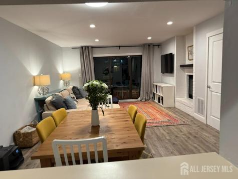 464 Harwick Court Piscataway NJ 08854