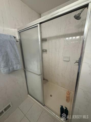464 Harwick Court Piscataway NJ 08854