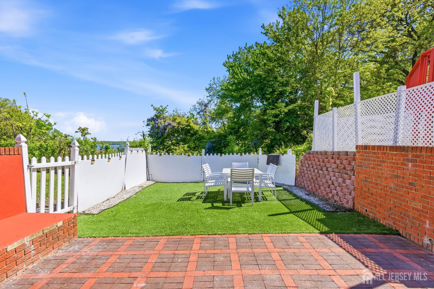 115 Madison Street Sayreville NJ 08879