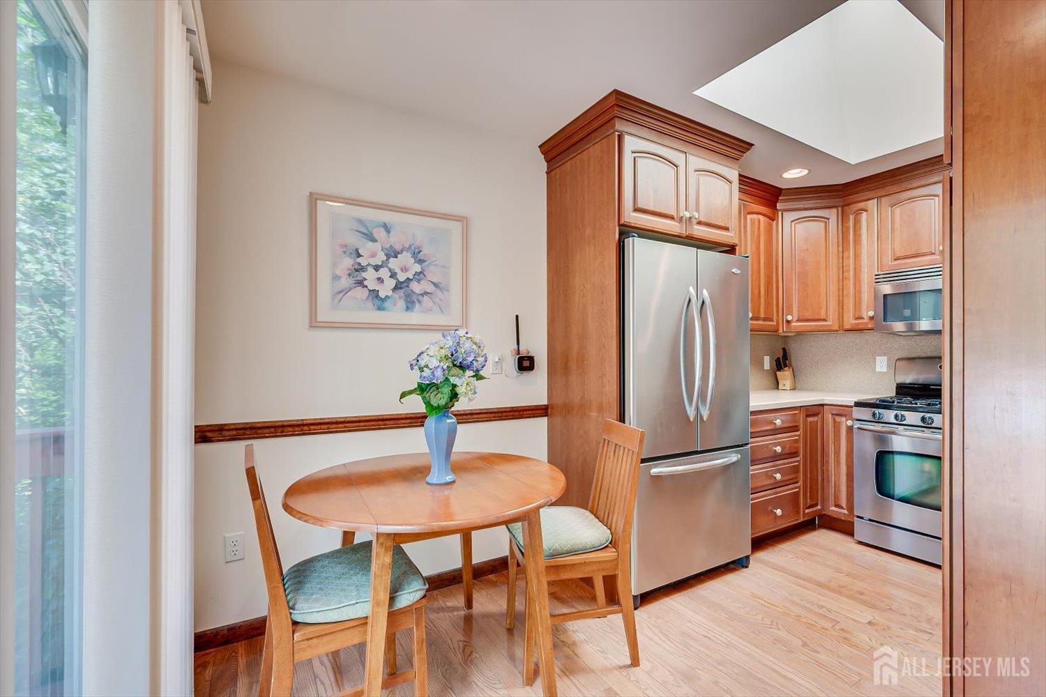 48 Frost Avenue Edison NJ 08820