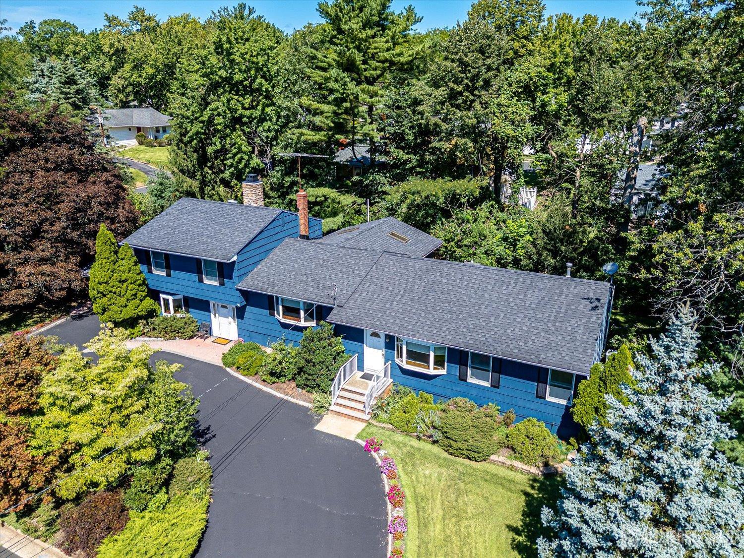 48 Frost Avenue Edison NJ 08820
