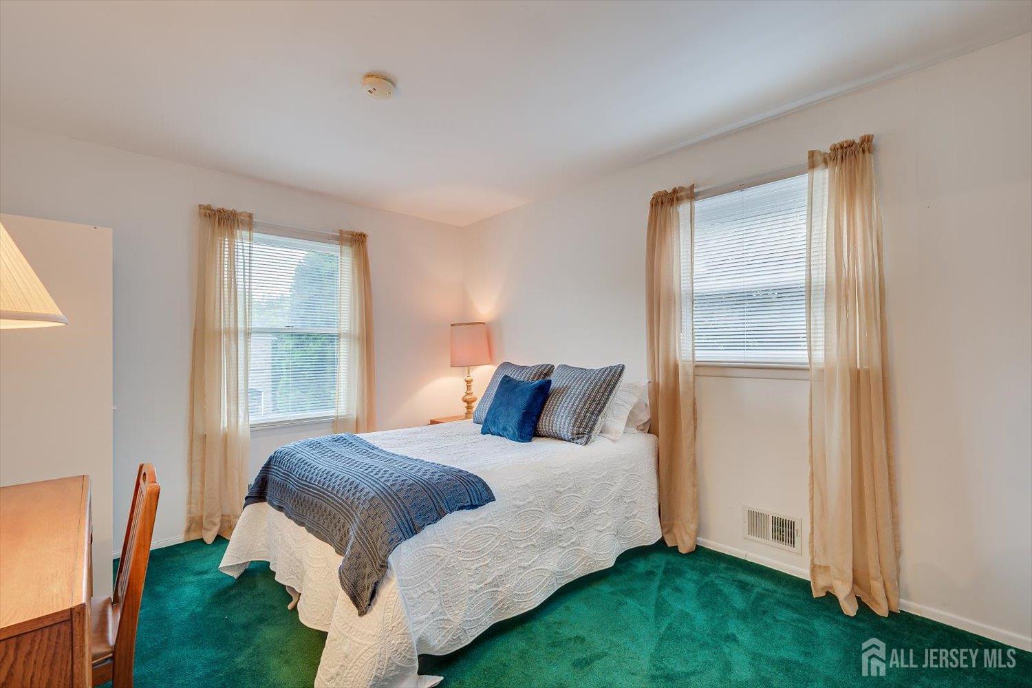48 Frost Avenue Edison NJ 08820