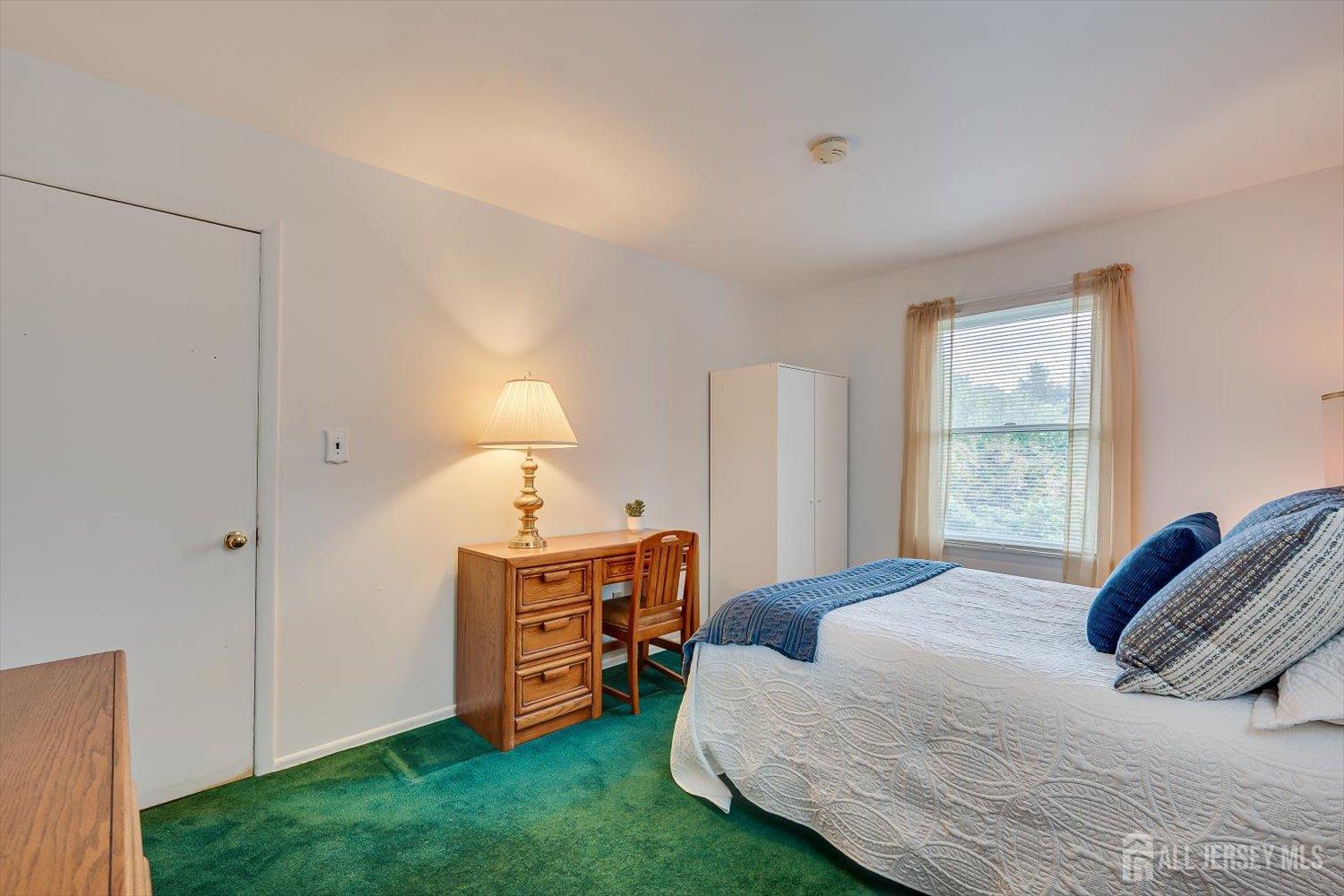 48 Frost Avenue Edison NJ 08820