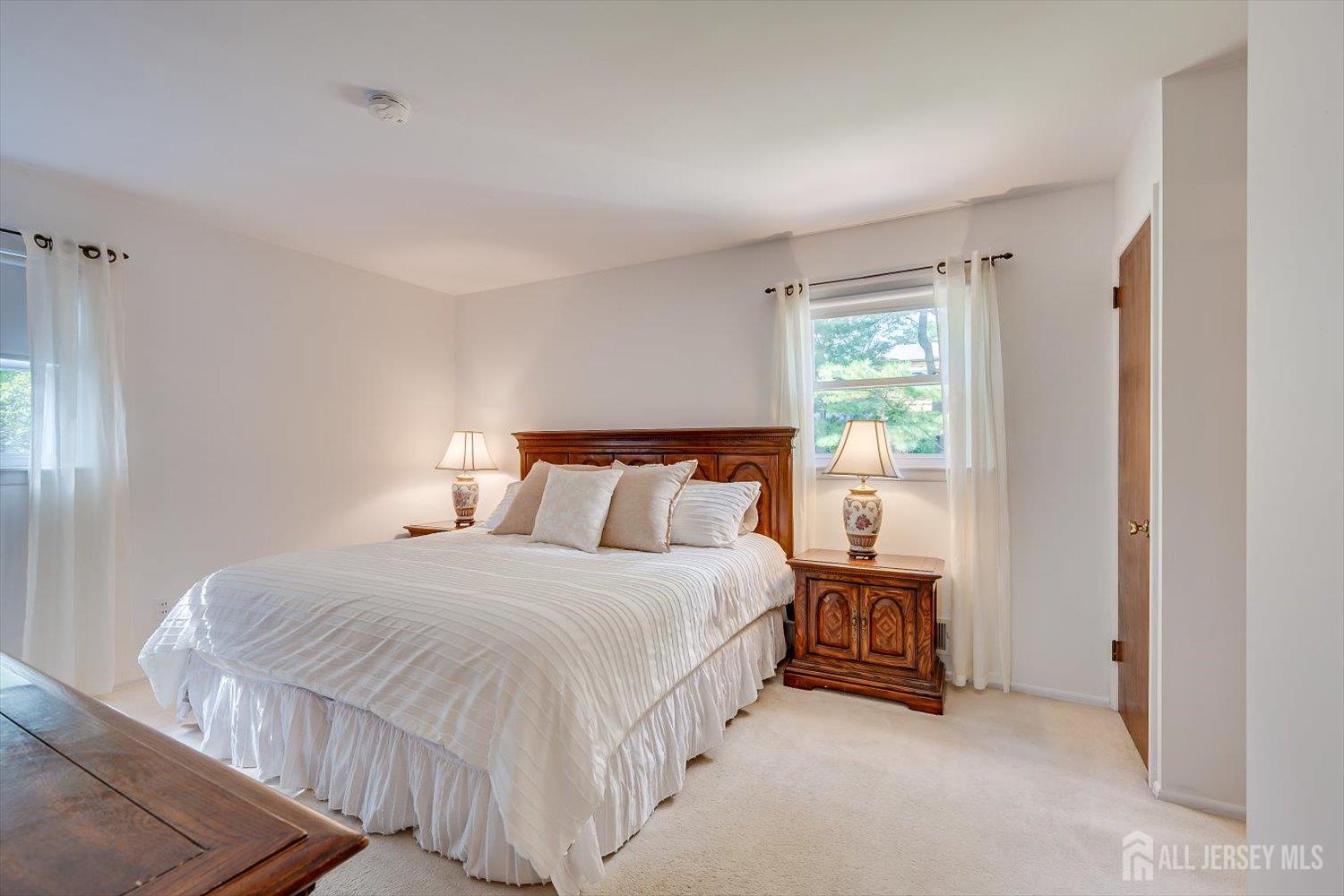 48 Frost Avenue Edison NJ 08820