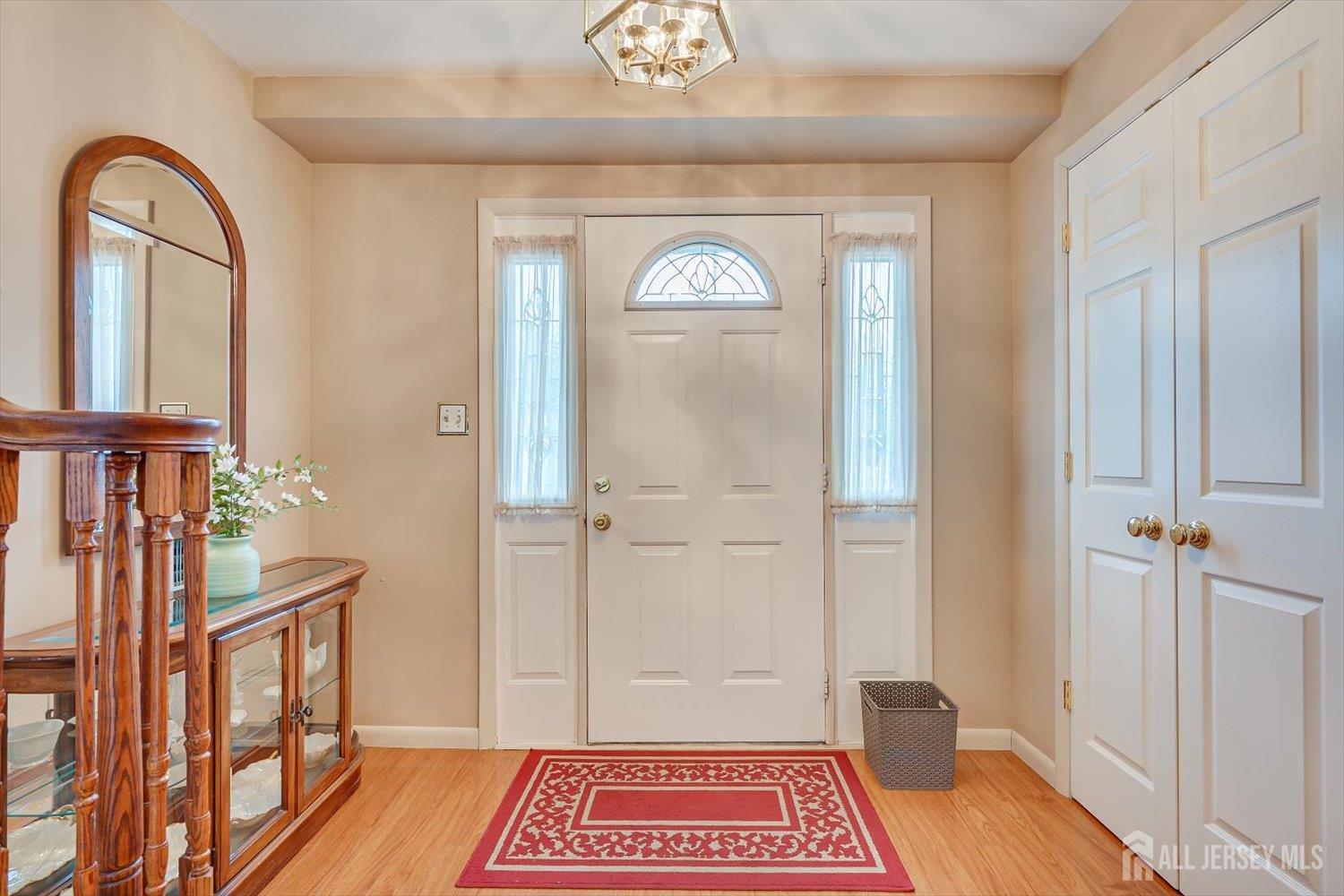 48 Frost Avenue Edison NJ 08820