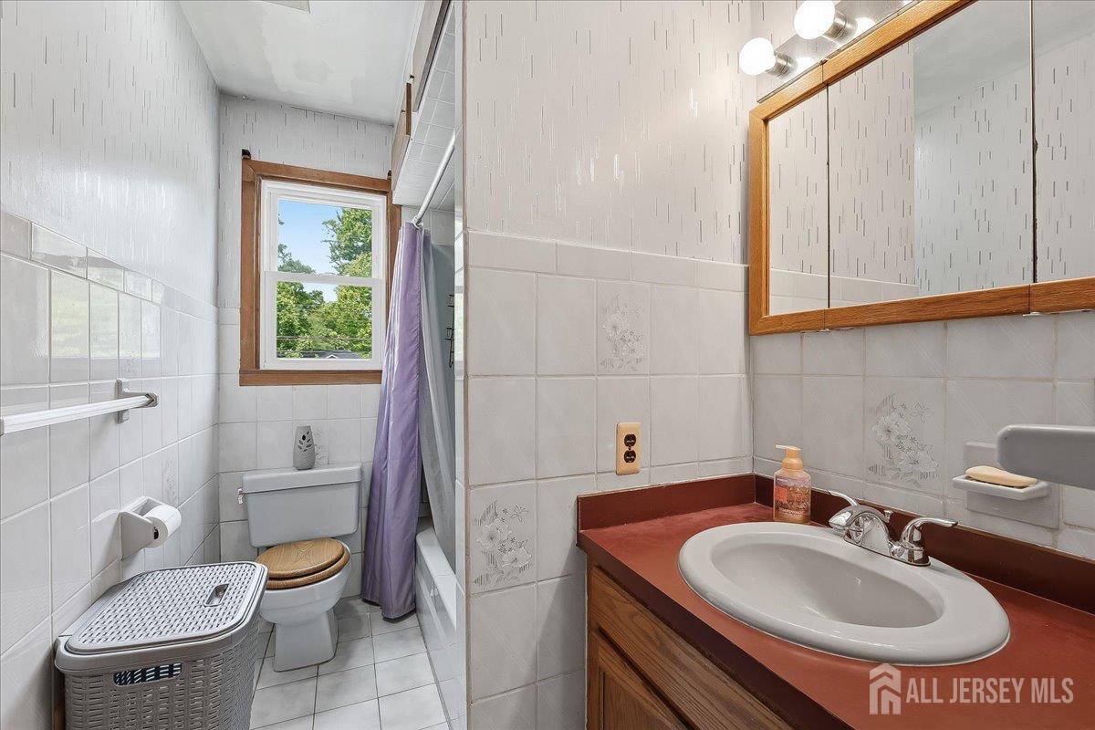 775 Cliffwood Avenue Keyport NJ 07735