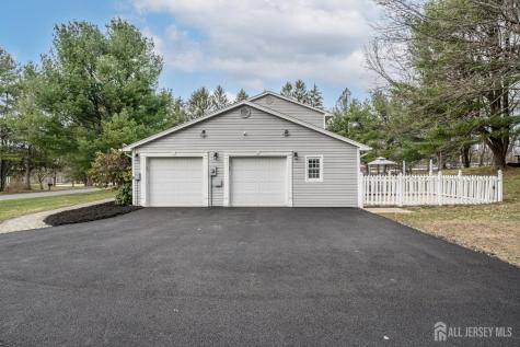 1 Running Hills Drive Fredon NJ 07860