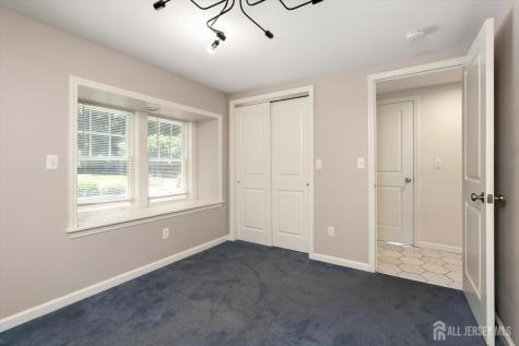 16 Station Road Cranbury NJ 08512