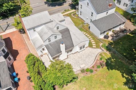 16 Station Road Cranbury NJ 08512