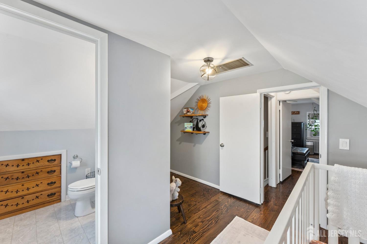 151 Harris Avenue Middlesex NJ 08846