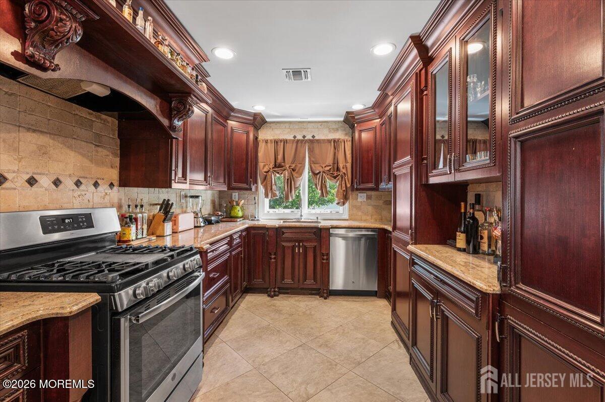 103 Therese Avenue Keyport NJ 07735