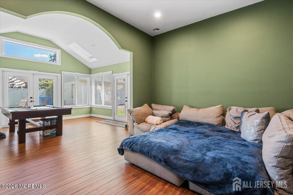 103 Therese Avenue Keyport NJ 07735