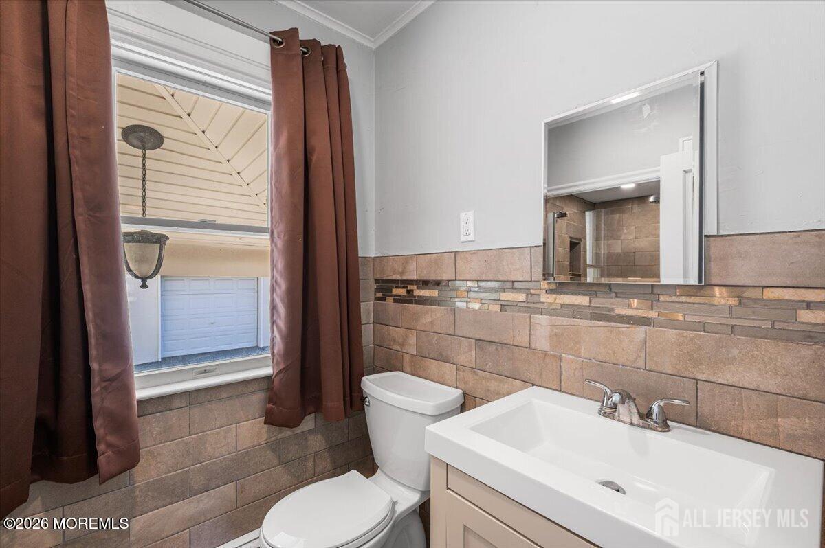 103 Therese Avenue Keyport NJ 07735