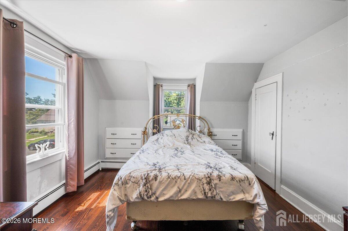 103 Therese Avenue Keyport NJ 07735