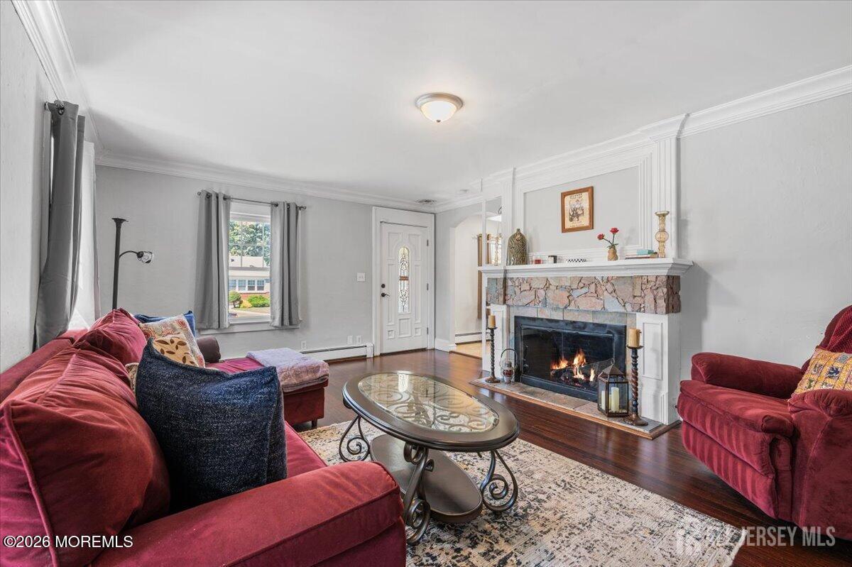 103 Therese Avenue Keyport NJ 07735