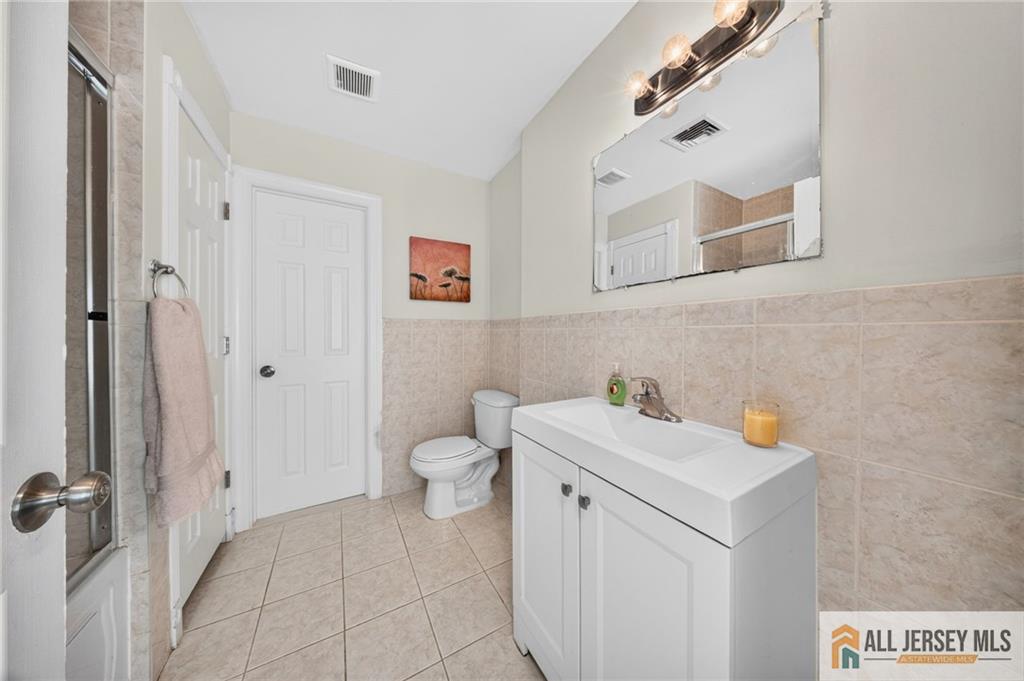 29 Windsor Drive East Brunswick NJ 08816