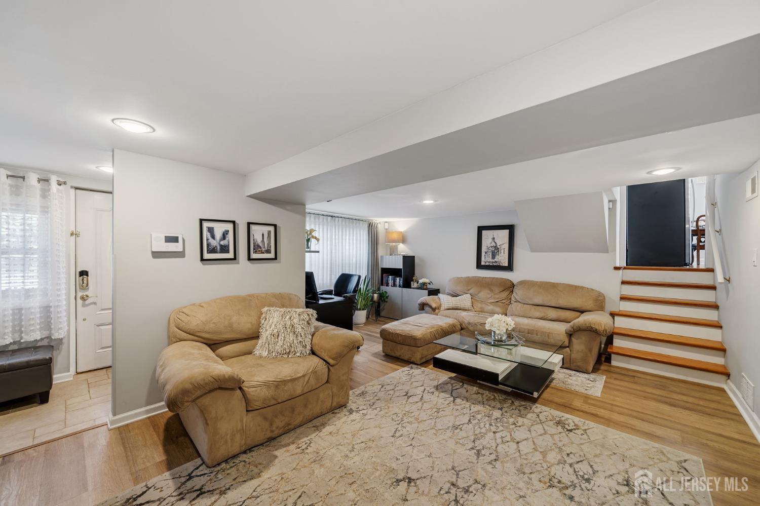 88 Montrose Avenue Colonia NJ 07067