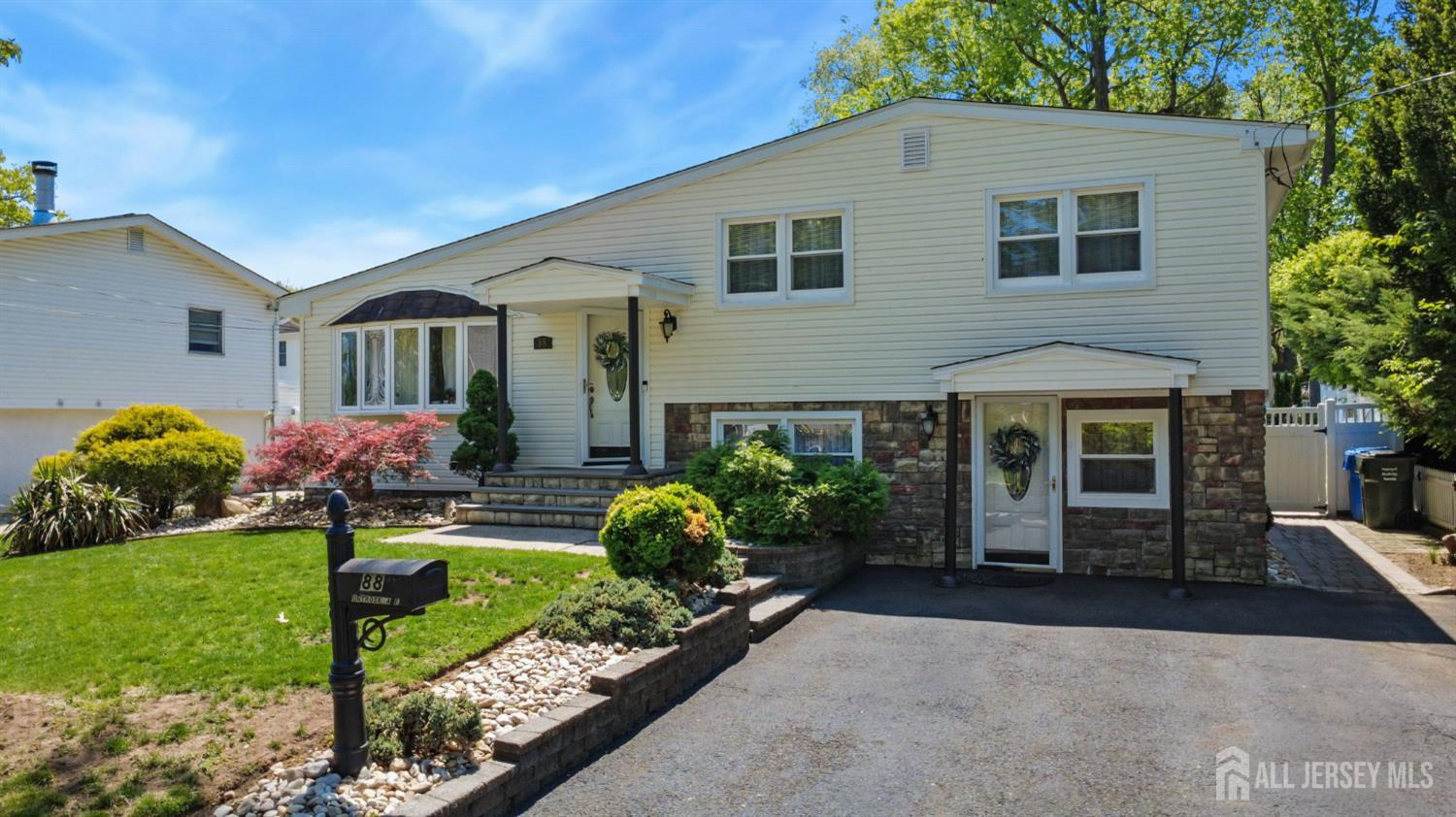 88 Montrose Avenue Colonia NJ 07067
