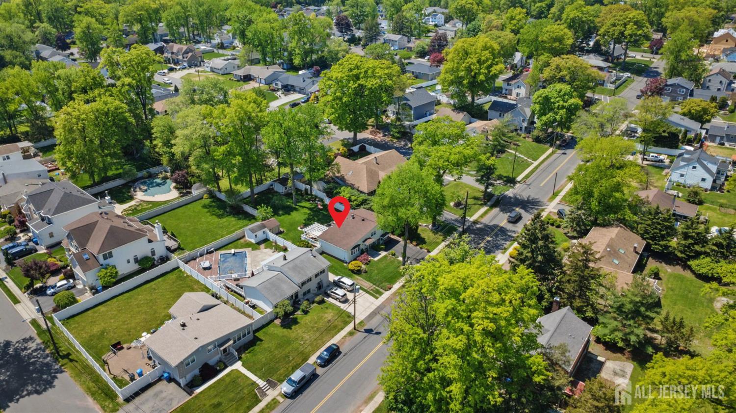 88 Montrose Avenue Colonia NJ 07067