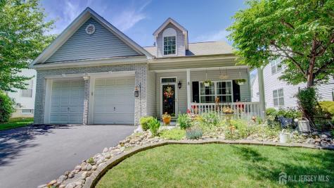 13 High Street Helmetta NJ 08828