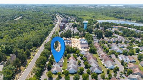 13 High Street Helmetta NJ 08828