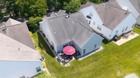 13 High Street Helmetta NJ 08828