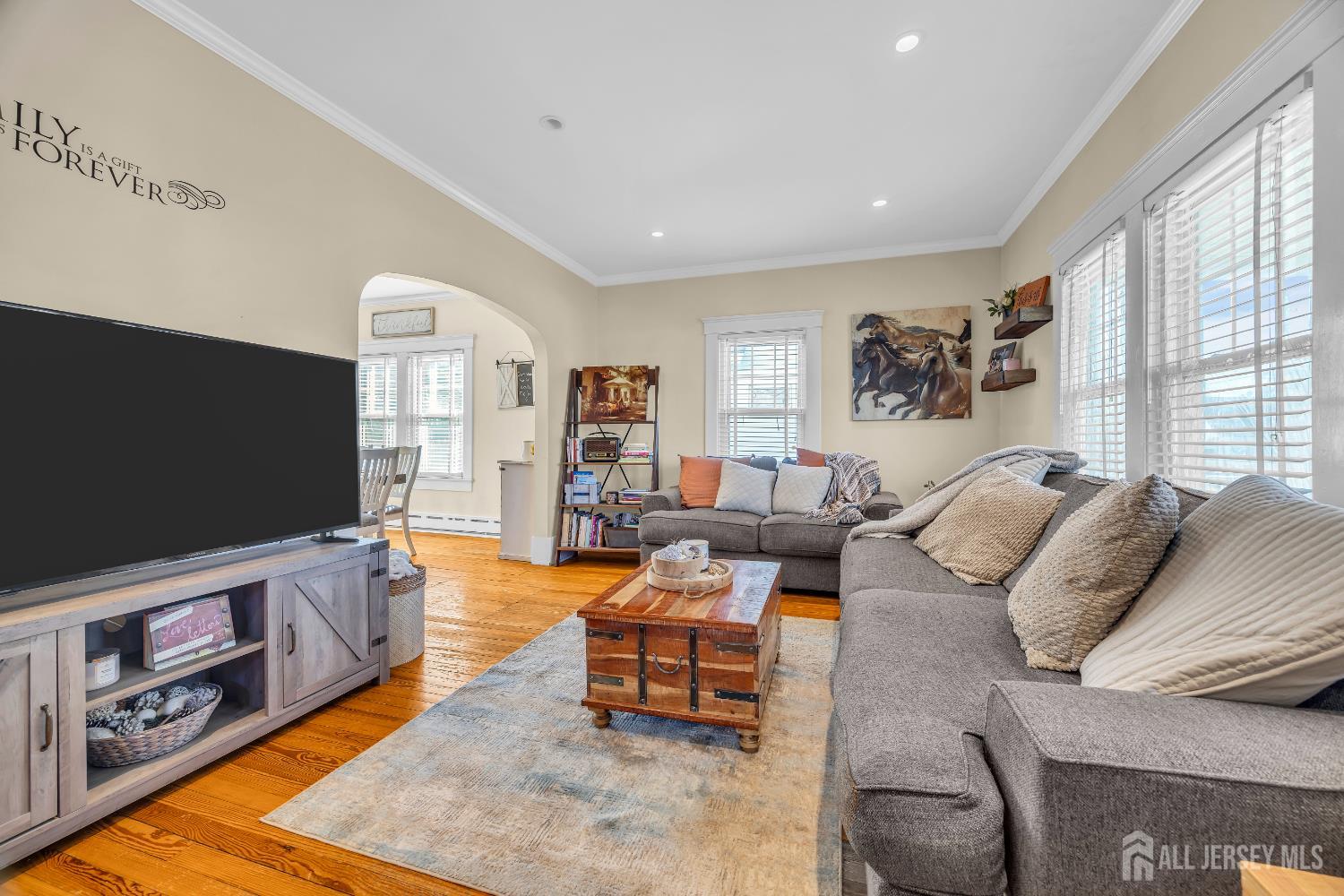 5 Fairview Avenue South River NJ 08882