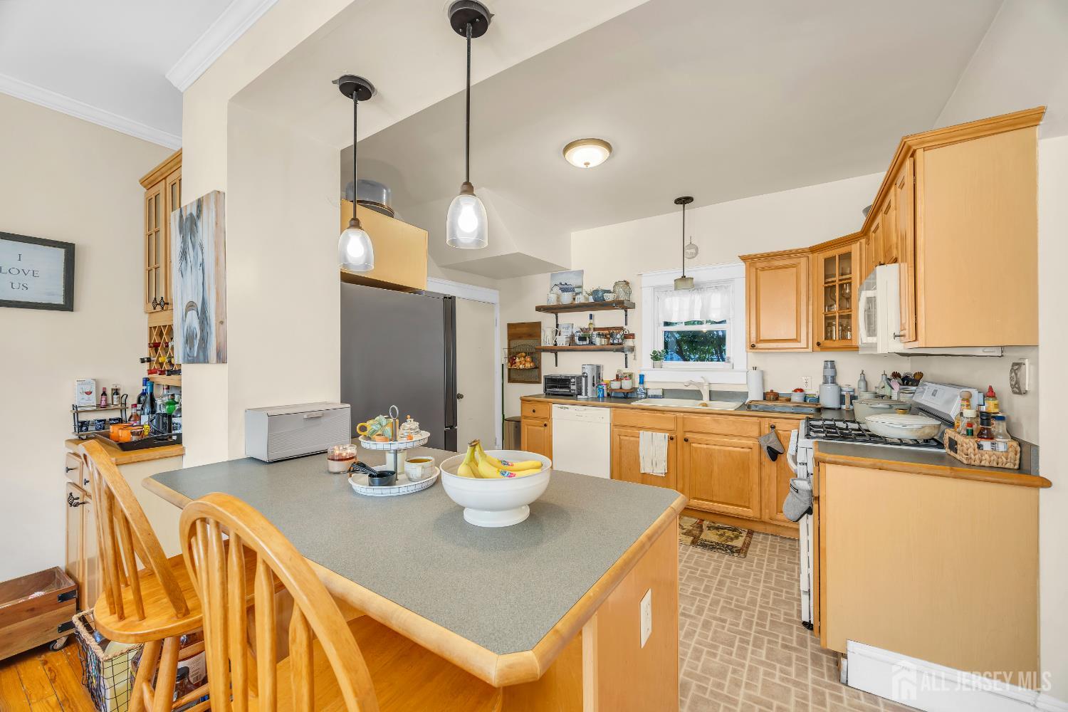 5 Fairview Avenue South River NJ 08882