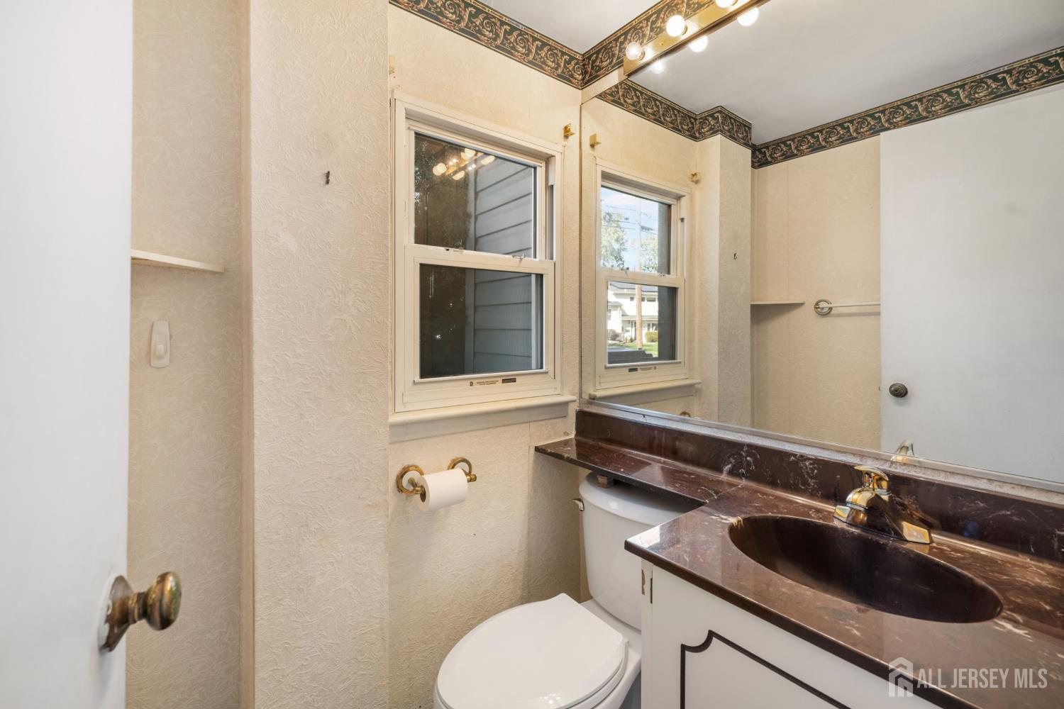 55 Starlight Drive Colonia NJ 07067