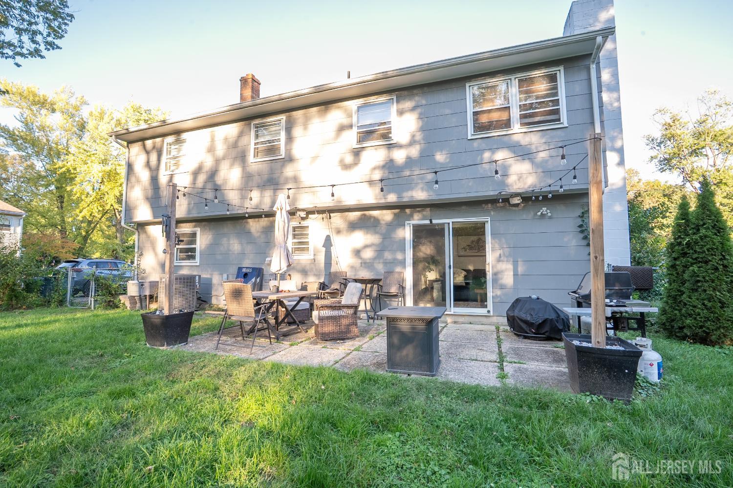 9 Oak Branch Road East Windsor NJ 08512
