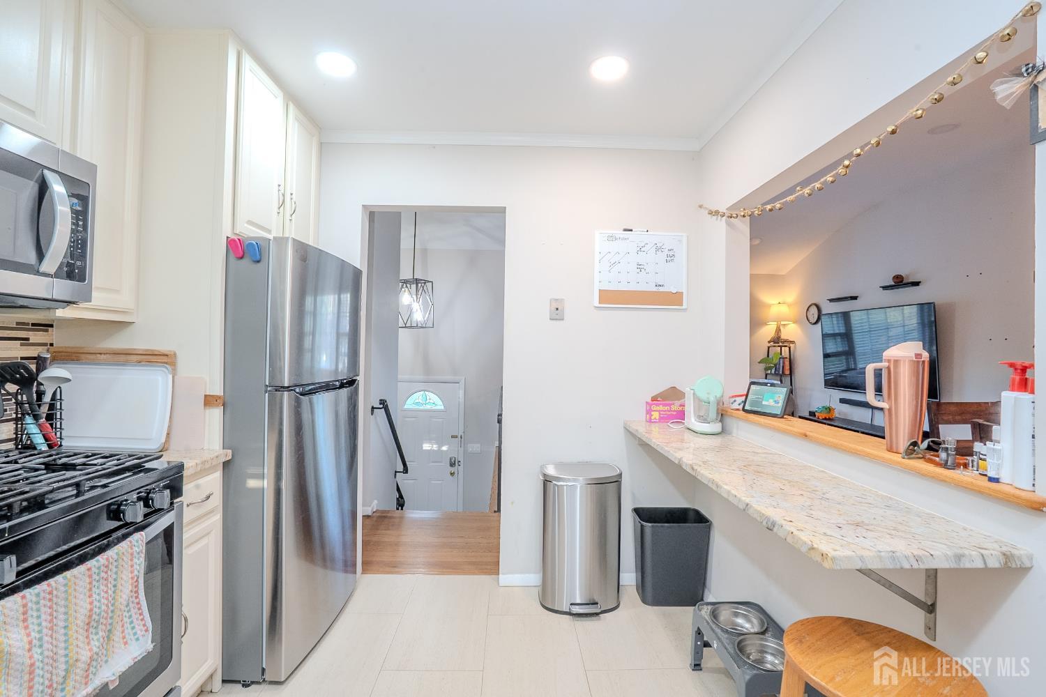 9 Oak Branch Road East Windsor NJ 08512