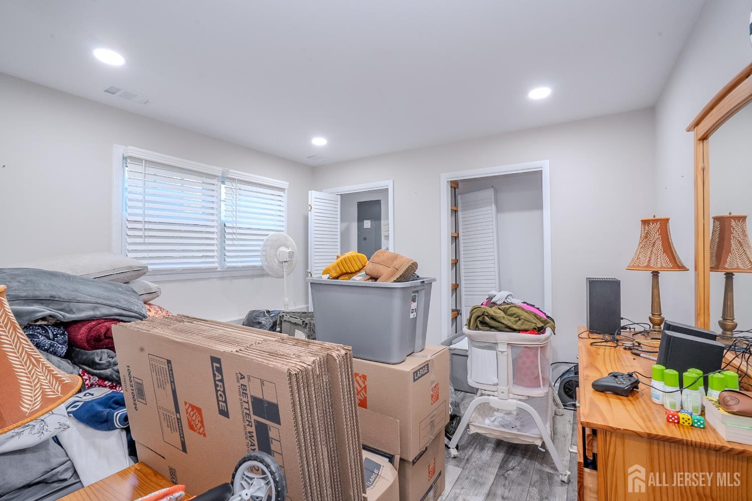 9 Oak Branch Road East Windsor NJ 08512
