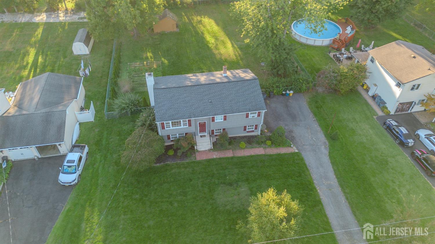 9 Oak Branch Road East Windsor NJ 08512