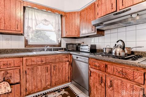 37 Caroline Drive South River NJ 08882