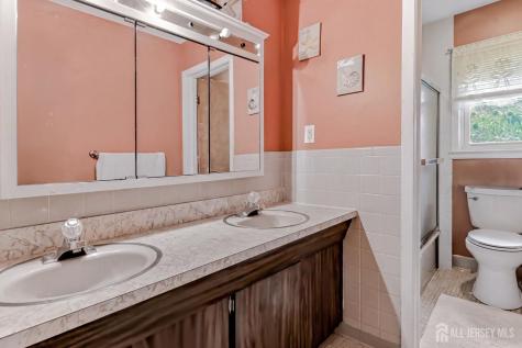 37 Caroline Drive South River NJ 08882