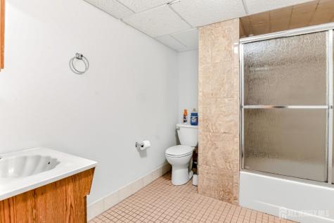 37 Caroline Drive South River NJ 08882