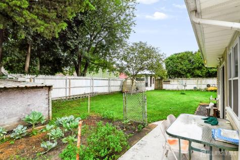 37 Caroline Drive South River NJ 08882
